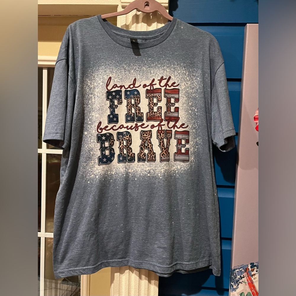 NWOT ‘Land of the Free Because of the Brave’ Unisex T Shirt Top (1 Shirt Size XL - Picture 7 of 9